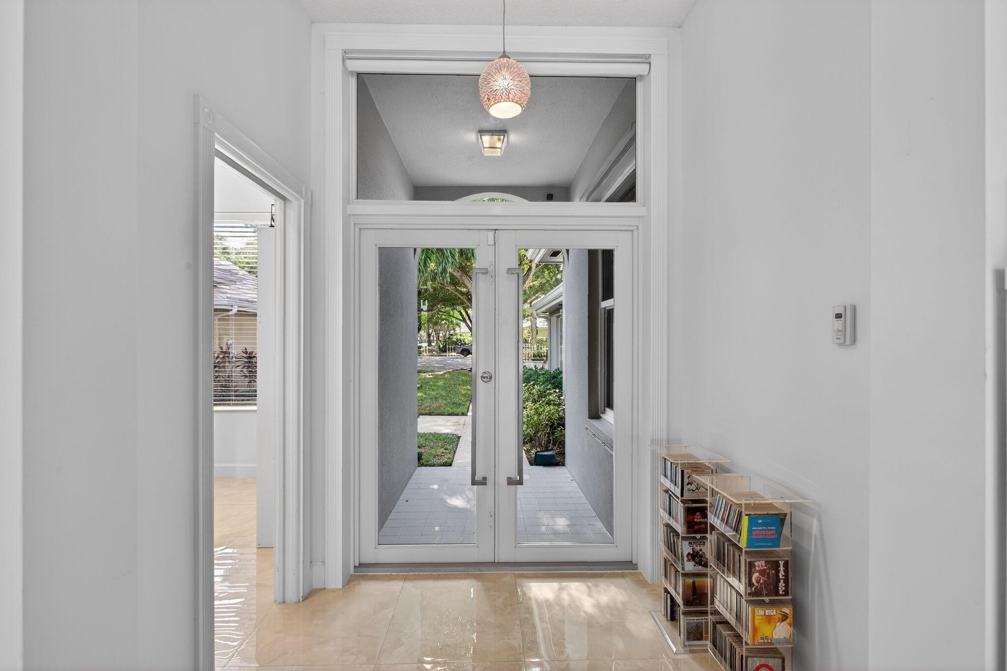 1245 Owl Pointe Circle