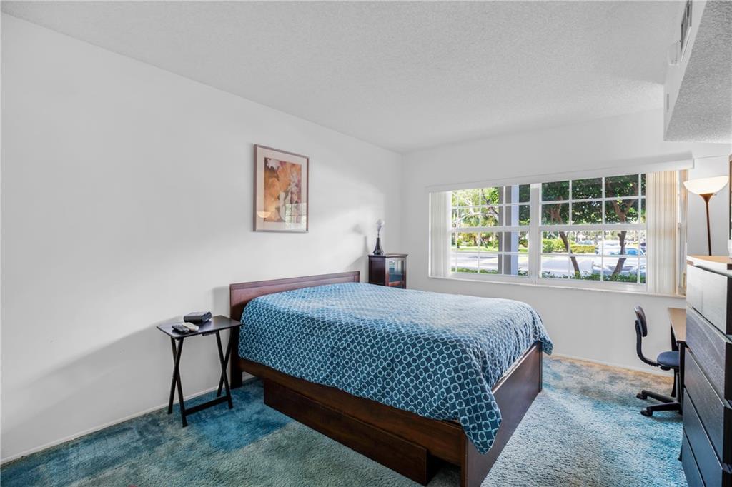 PALM AIRE CC - Residential
