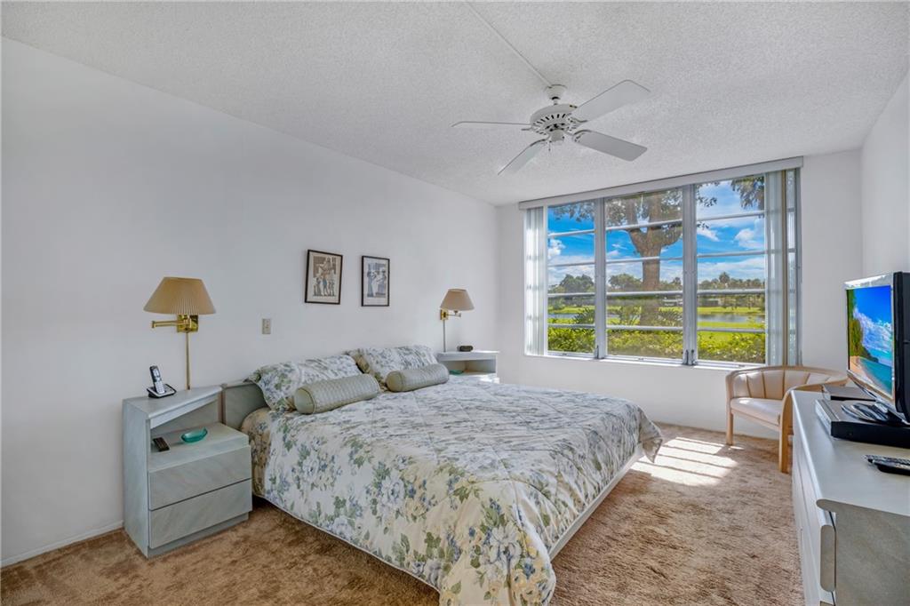 PALM AIRE CC - Residential