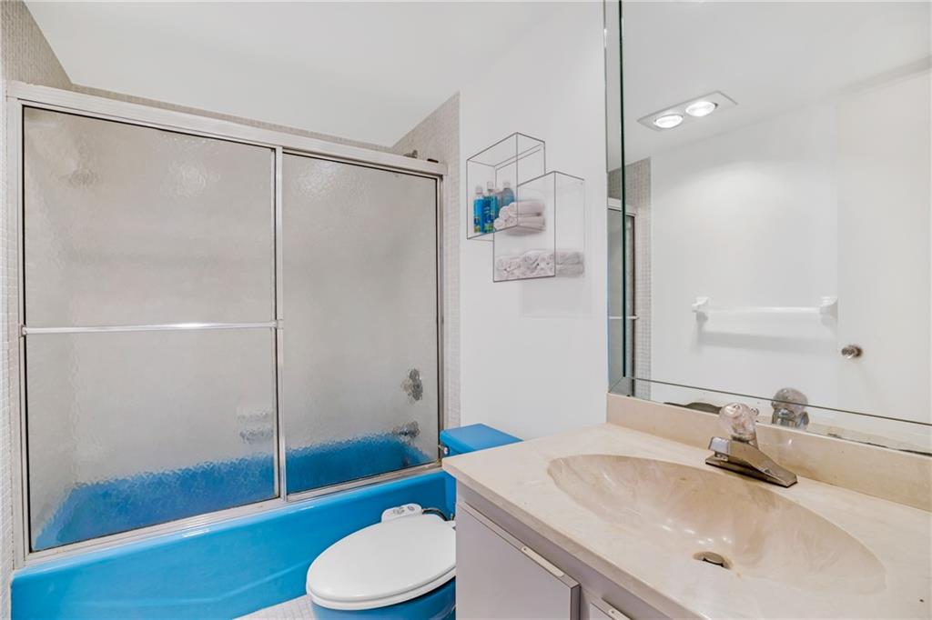 PALM AIRE CC - Residential
