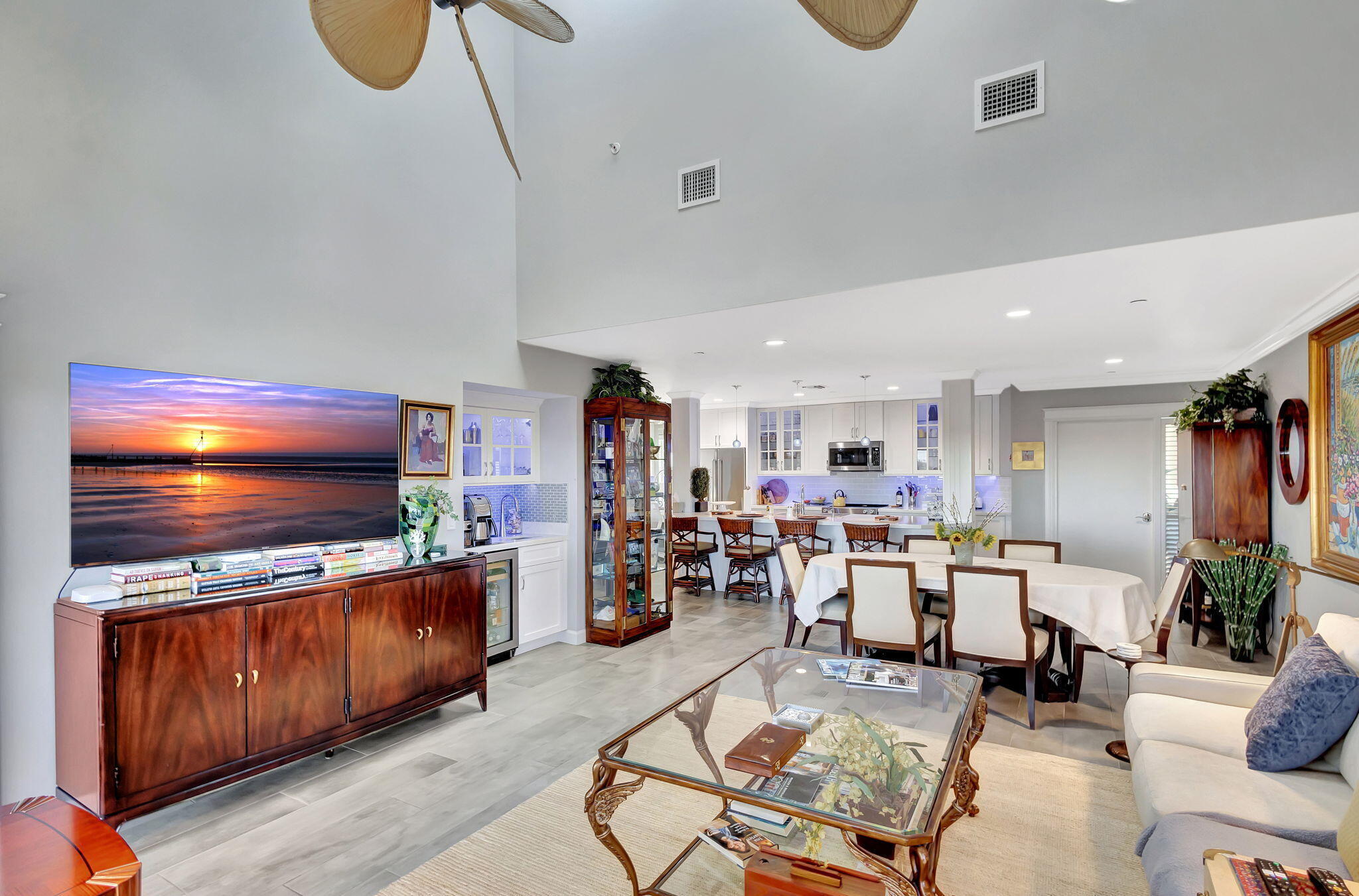 ANCHORAGE EAST AT JONATHANS LANDING CONDO - Residential Lease