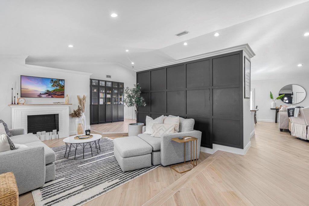 Photo of 5514 NW 58th Terrace, Coral Springs, FL 33067 (MLS # F10489242)