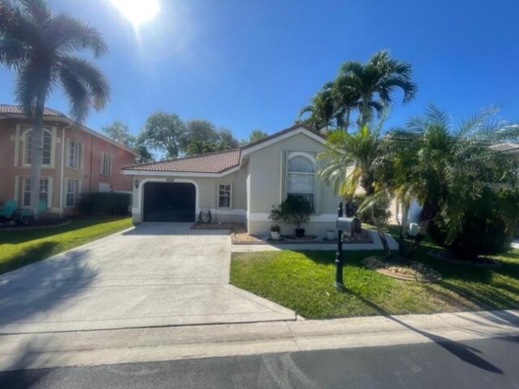 Photo of 10332 Brookville Lane, Boca Raton, FL 33428 (MLS # R11072616)