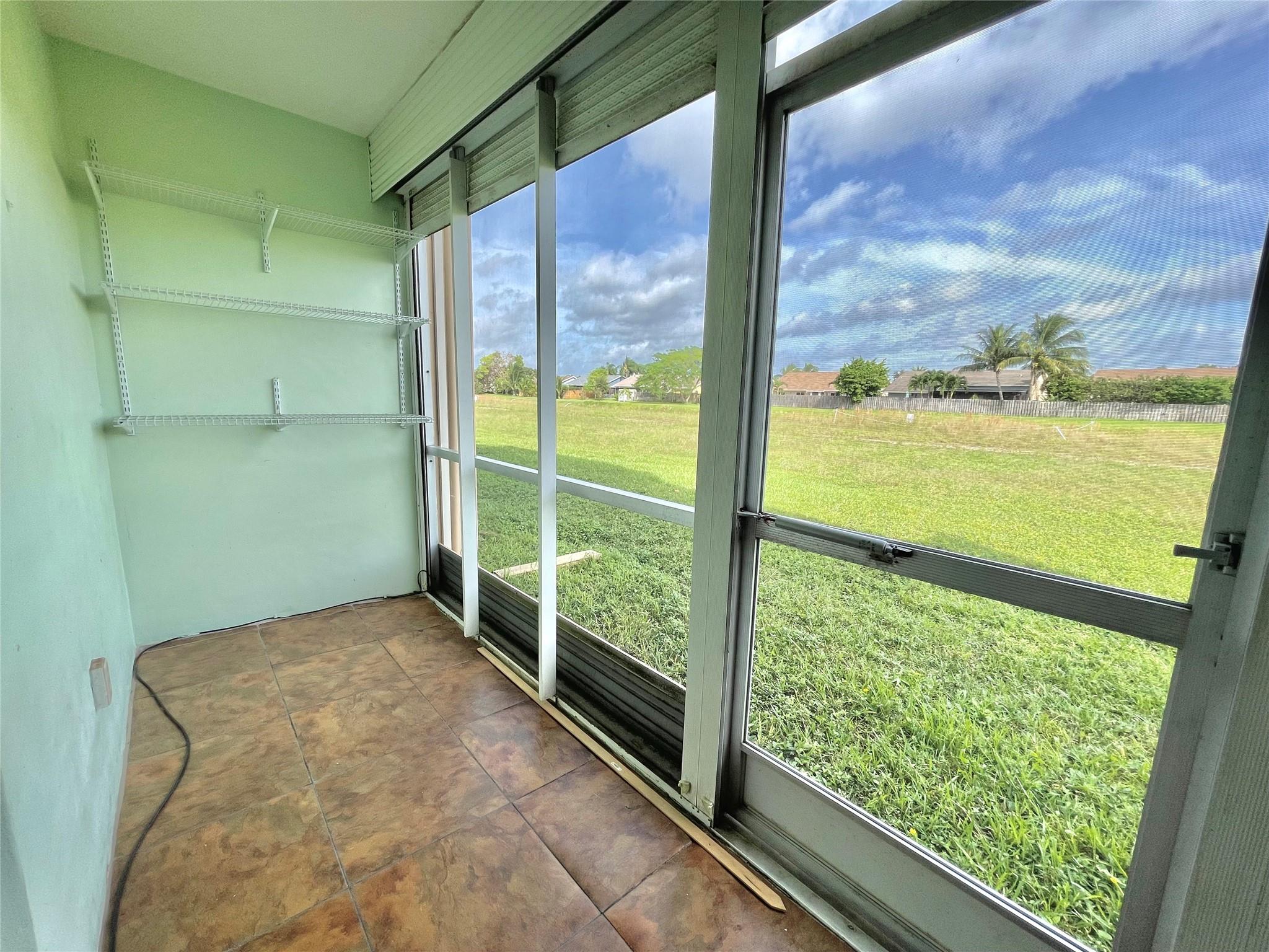 Sunrise Lakes BLDG 112 - Residential