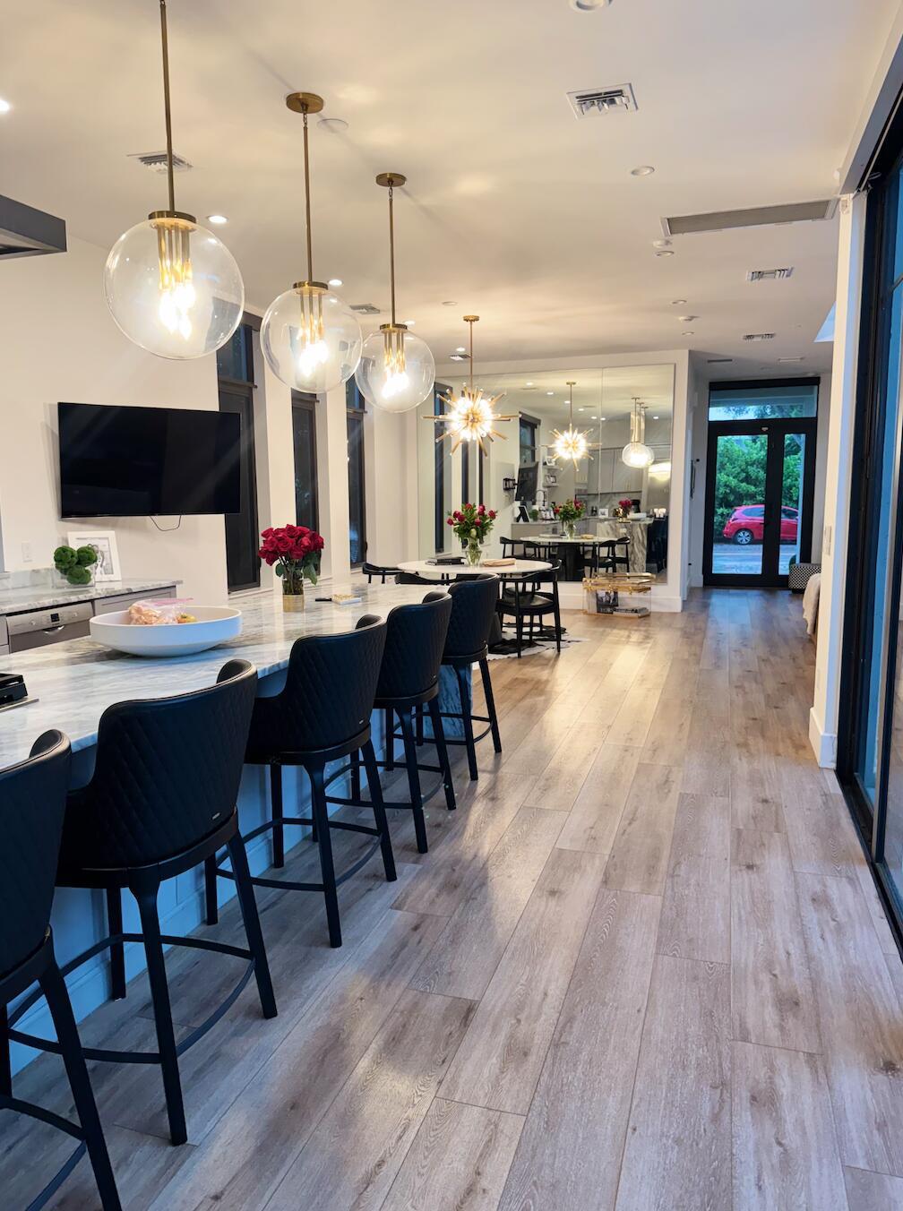 HOLMBERG & MC KEES - Residential Lease