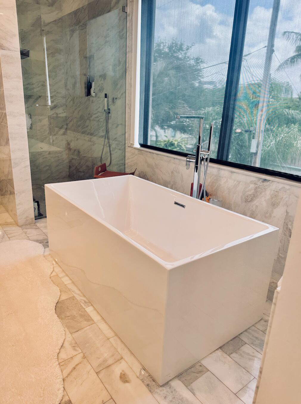 HOLMBERG & MC KEES - Residential Lease