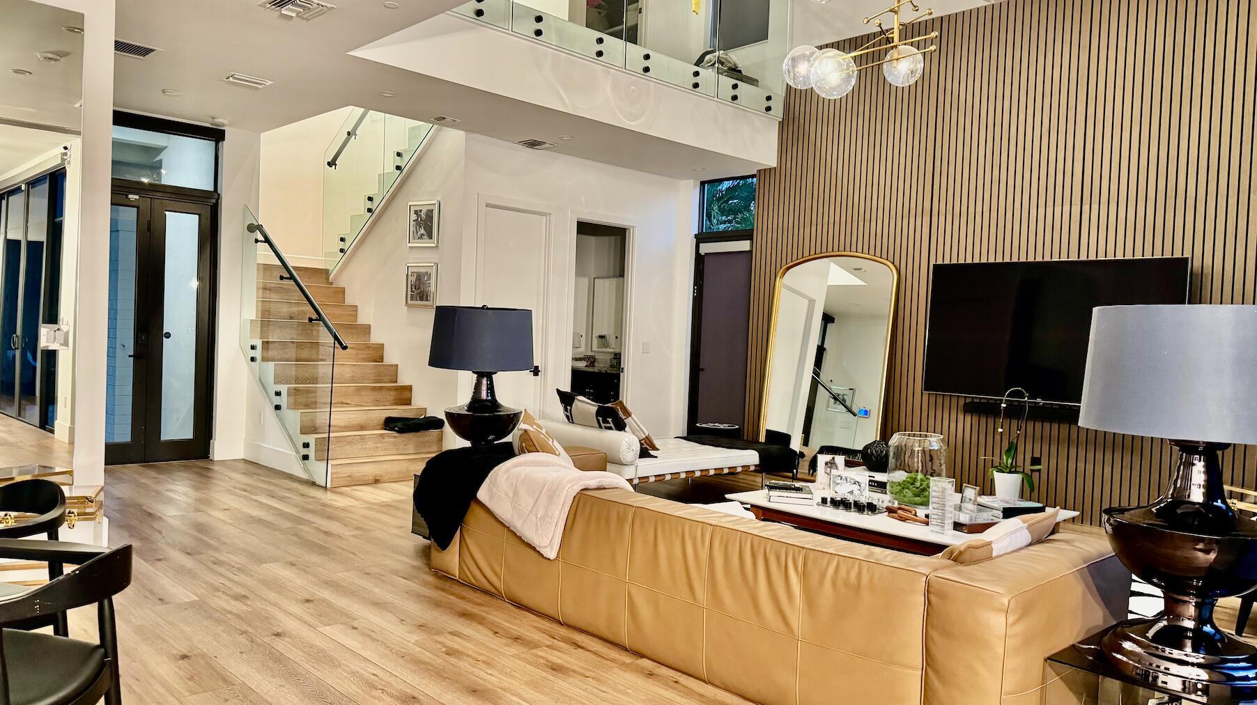 HOLMBERG & MC KEES - Residential Lease