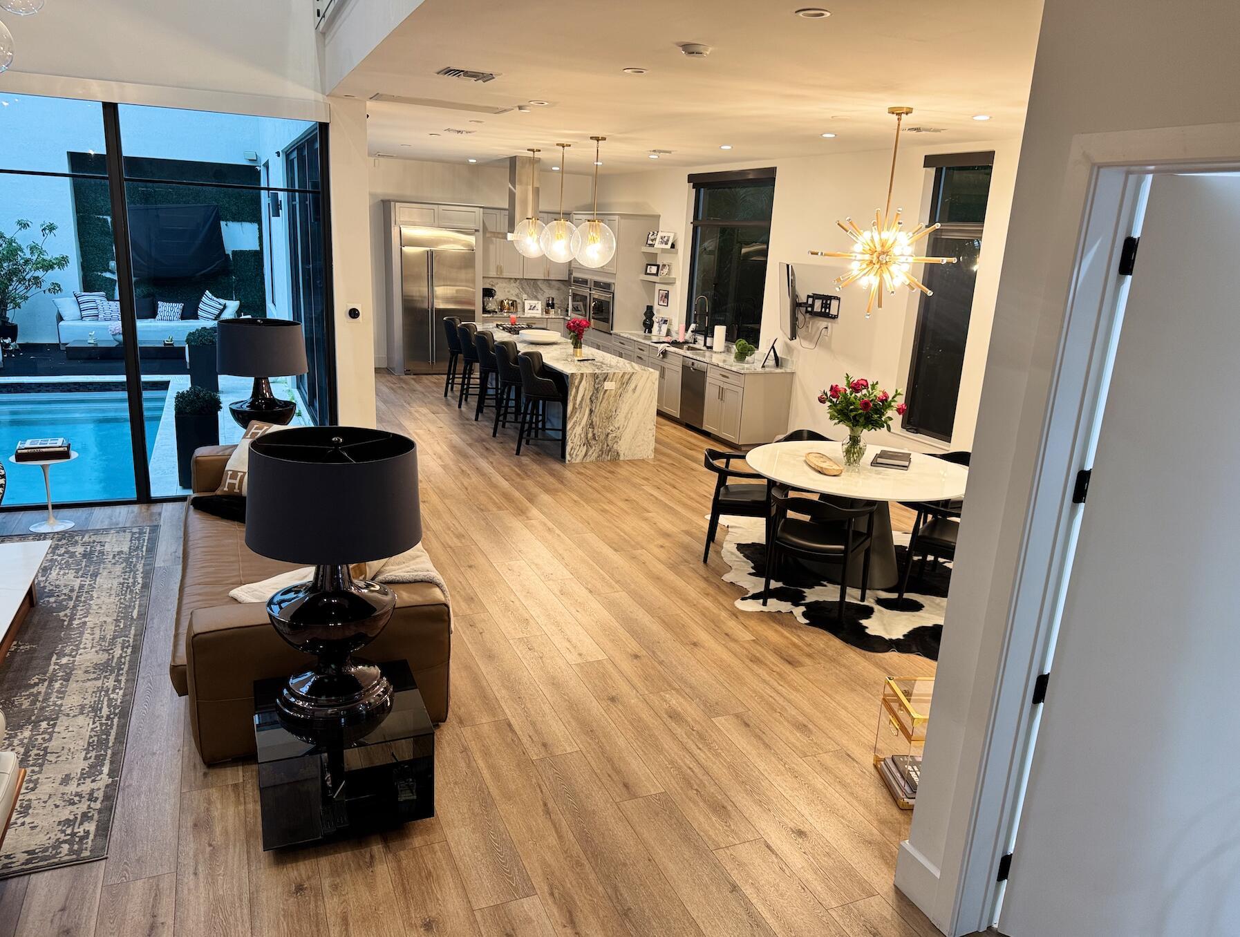 HOLMBERG & MC KEES - Residential Lease