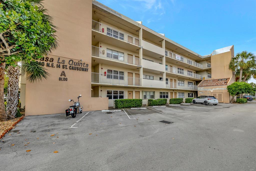 This stunning 1-bedroom, 1-bathroom apartment is now available and waiting for you to make it your own. Doors & Building to be newly painted after Structural Steel concrete restoration in about 6 months . Attention Boaters! Pompano Beach Doc slips available to navigate Pompano Beach with ease. Located in one of the most desirable neighborhoods in Pompano Beach, Casa La Quinta offers a fabulous lifestyle with top-of-the-line amenities. The pool area, gym, and clubhouse are situated right on the canal, providing breathtaking water views and offering the perfect setting for relaxation and entertainment.This Home Boasts Impact Windows all throughout with newly renovated appliances.