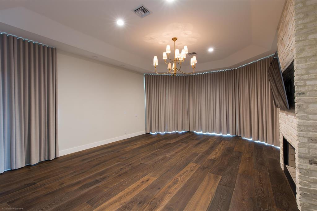 SADDLE TRAIL PARK OF WELL - Residential