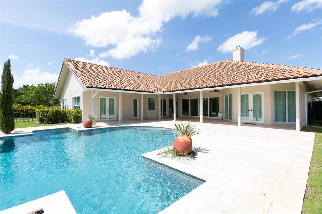 SADDLE TRAIL PARK OF WELL - Residential