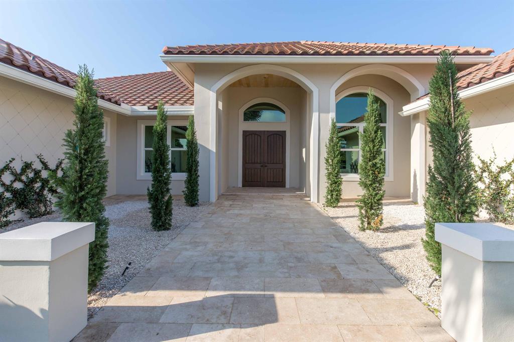 SADDLE TRAIL PARK OF WELL - Residential