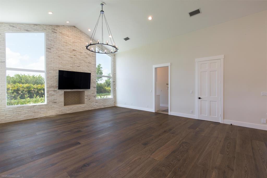 SADDLE TRAIL PARK OF WELL - Residential