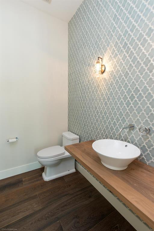 SADDLE TRAIL PARK OF WELL - Residential