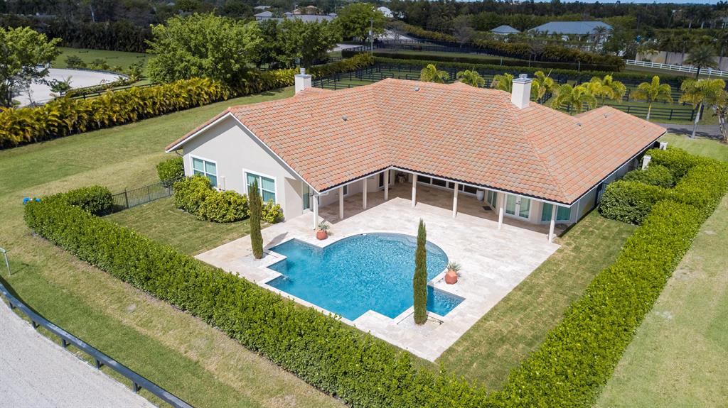 SADDLE TRAIL PARK OF WELL - Residential