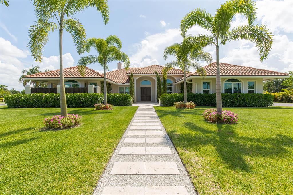 SADDLE TRAIL PARK OF WELL - Residential