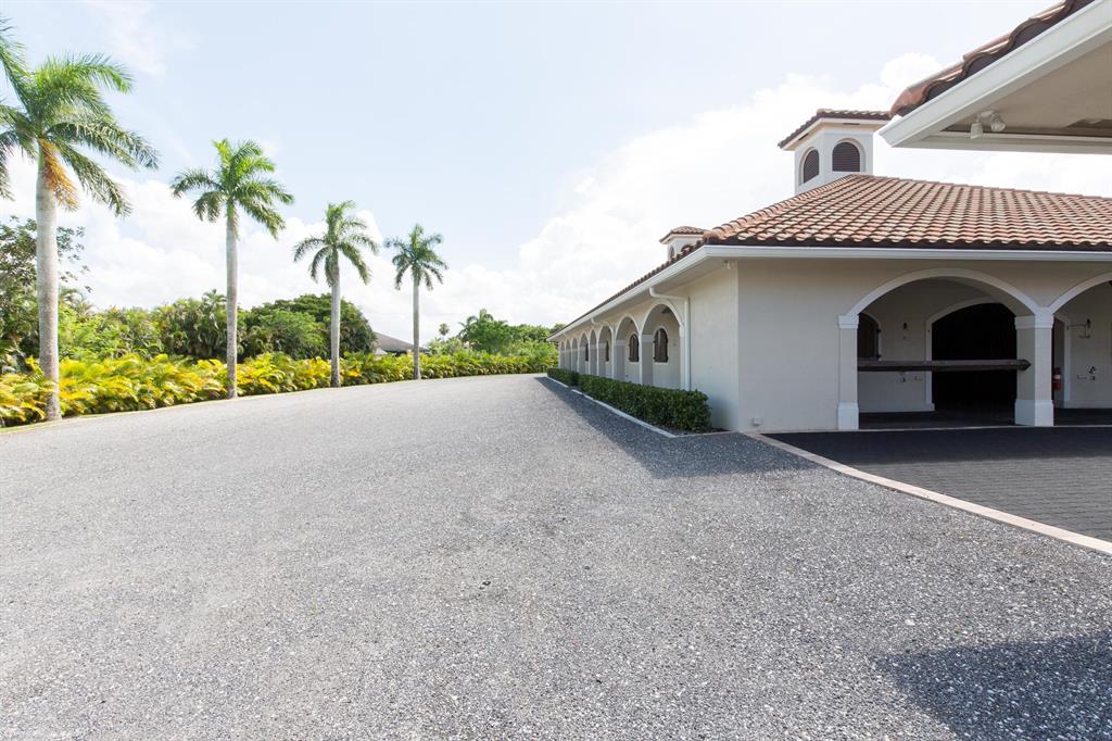 SADDLE TRAIL PARK OF WELL - Residential