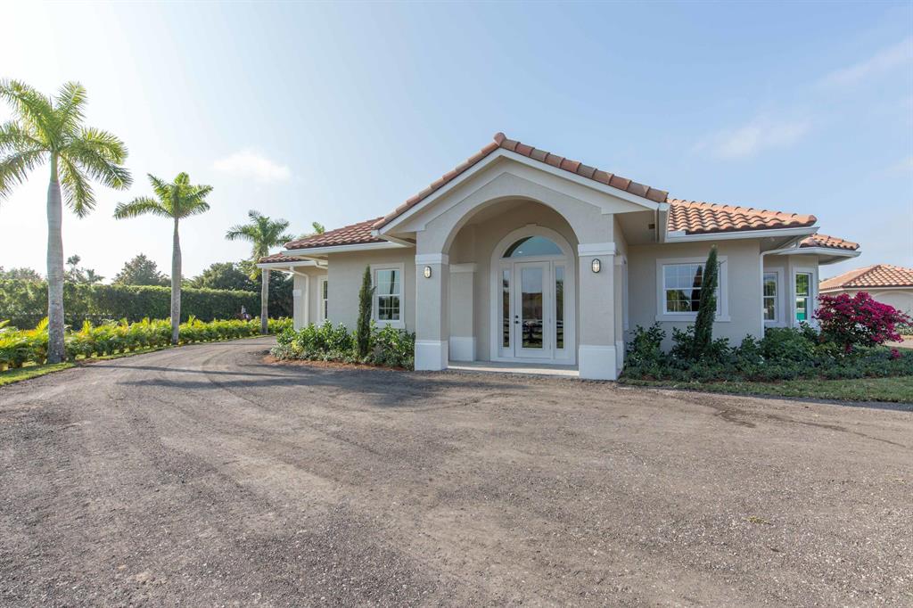 SADDLE TRAIL PARK OF WELL - Residential