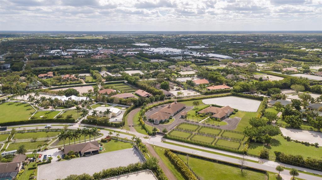 SADDLE TRAIL PARK OF WELL - Residential