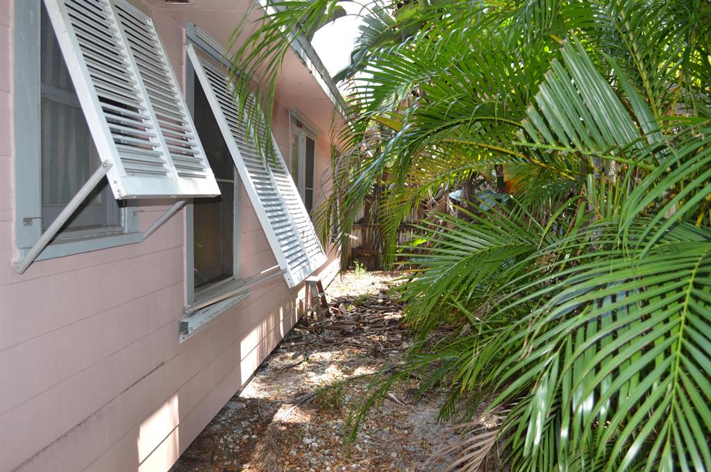 RIVERSIDE NO 3 - Residential