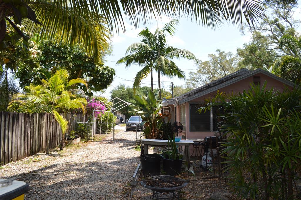 RIVERSIDE NO 3 - Residential