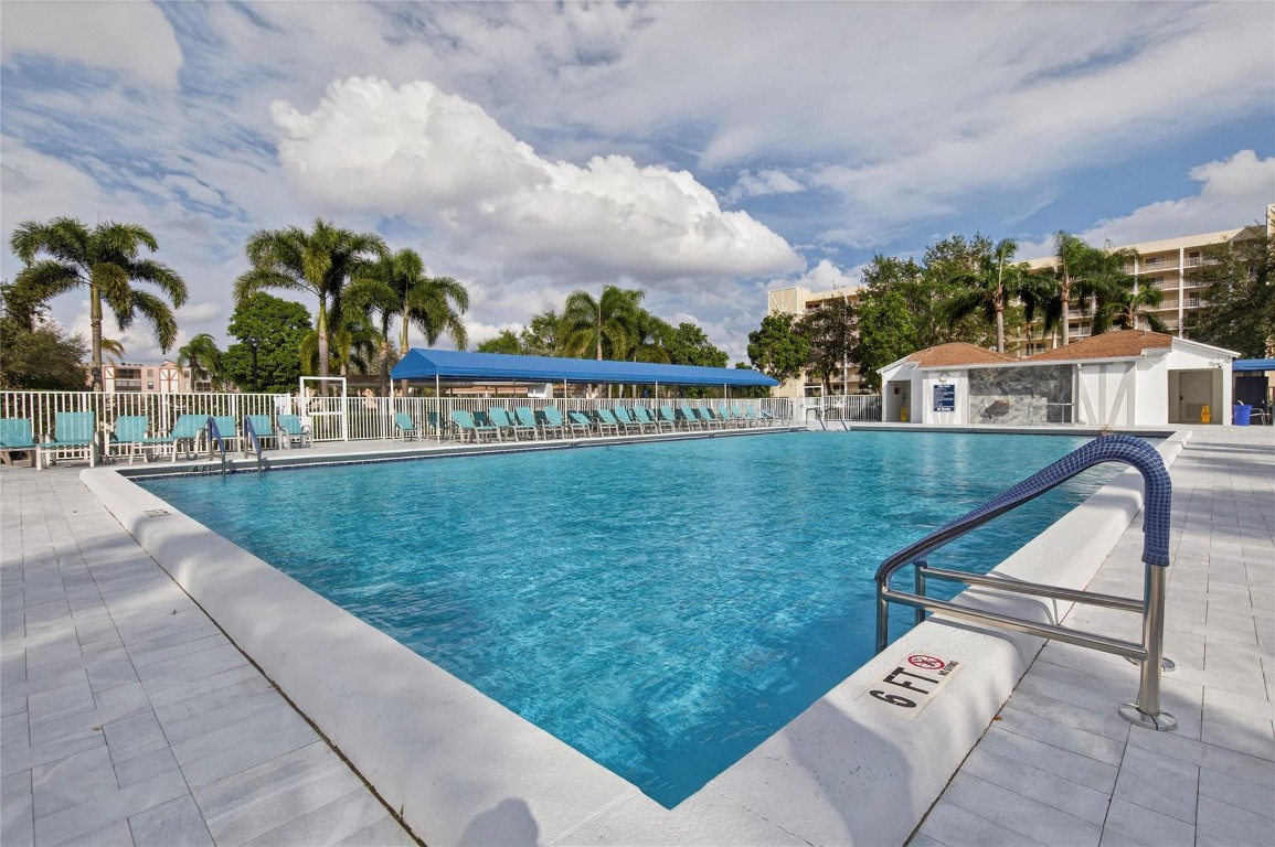 Huntington Lakes 5 - Residential