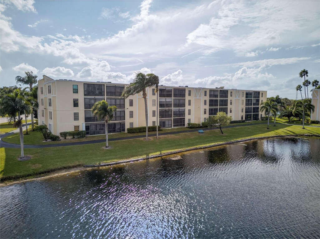 Huntington Lakes 5 - Residential