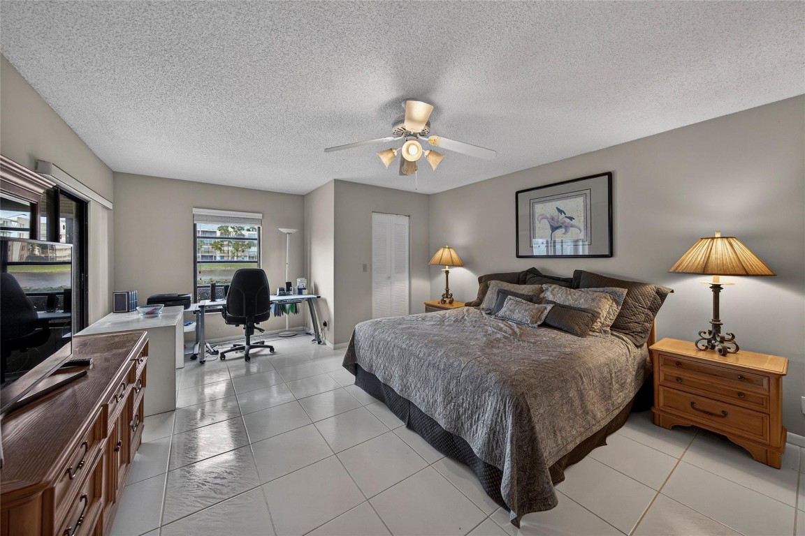 Huntington Lakes 5 - Residential