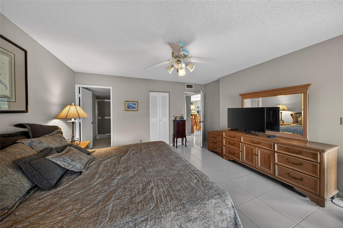 Huntington Lakes 5 - Residential