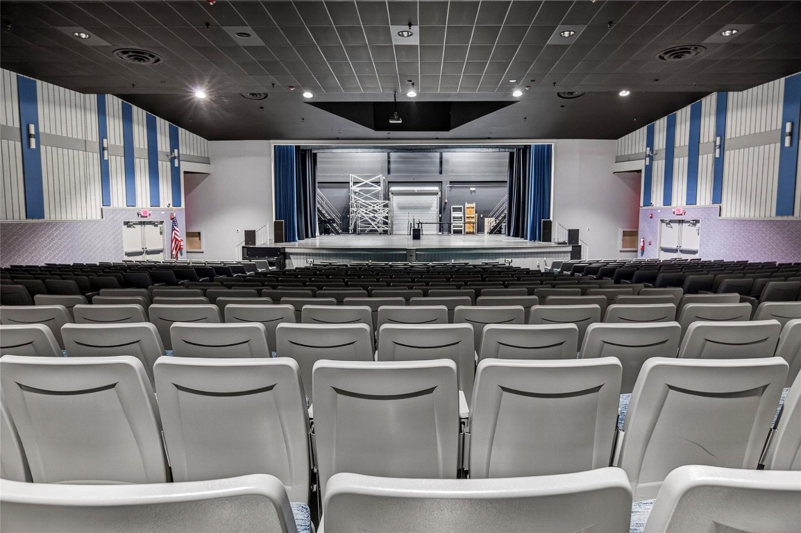 Huntington Lakes 5 - Residential