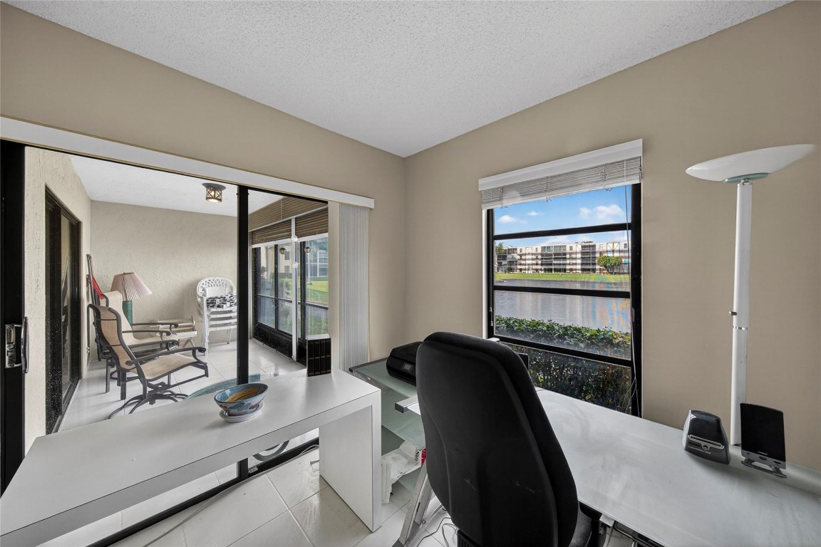 Huntington Lakes 5 - Residential