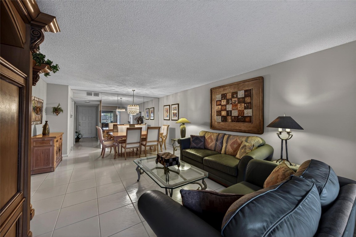 Huntington Lakes 5 - Residential