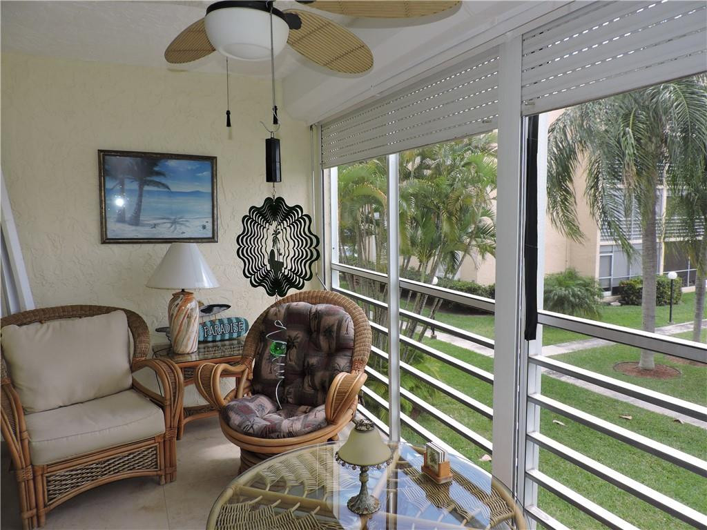 MEADOWBROOK LAKES - Residential