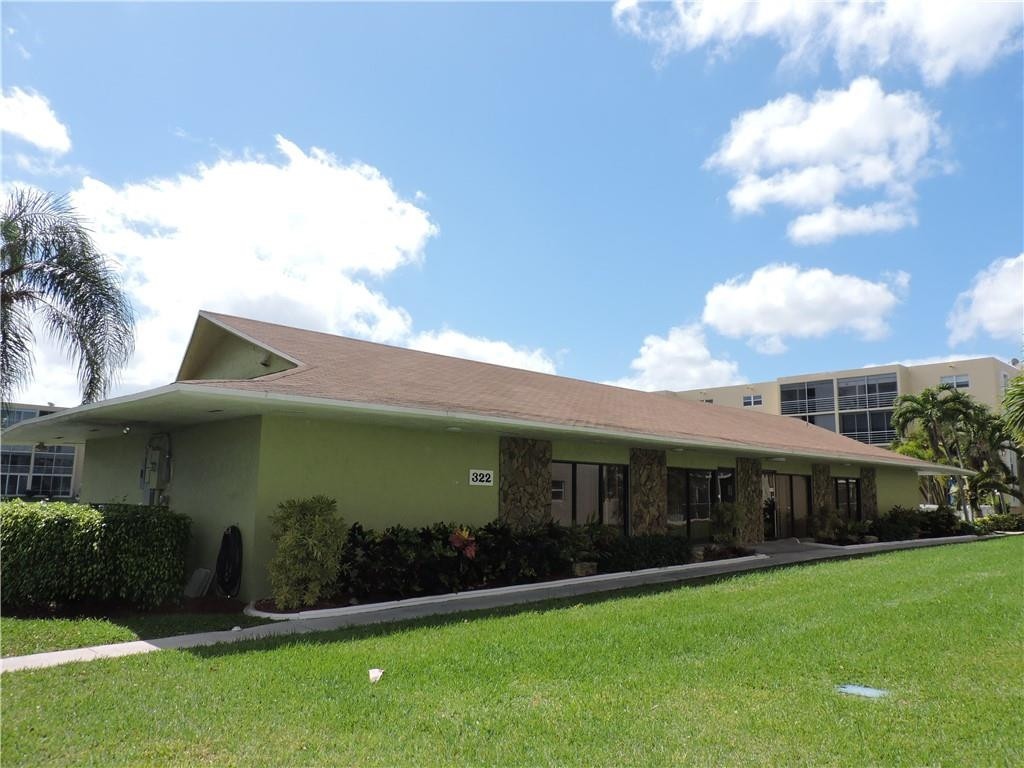 MEADOWBROOK LAKES - Residential