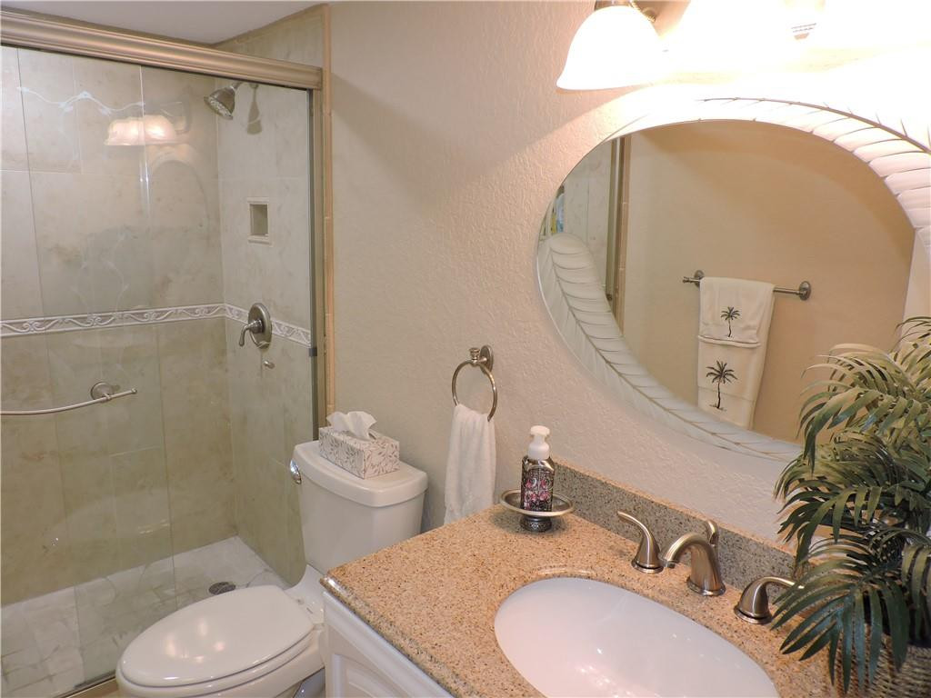 MEADOWBROOK LAKES - Residential