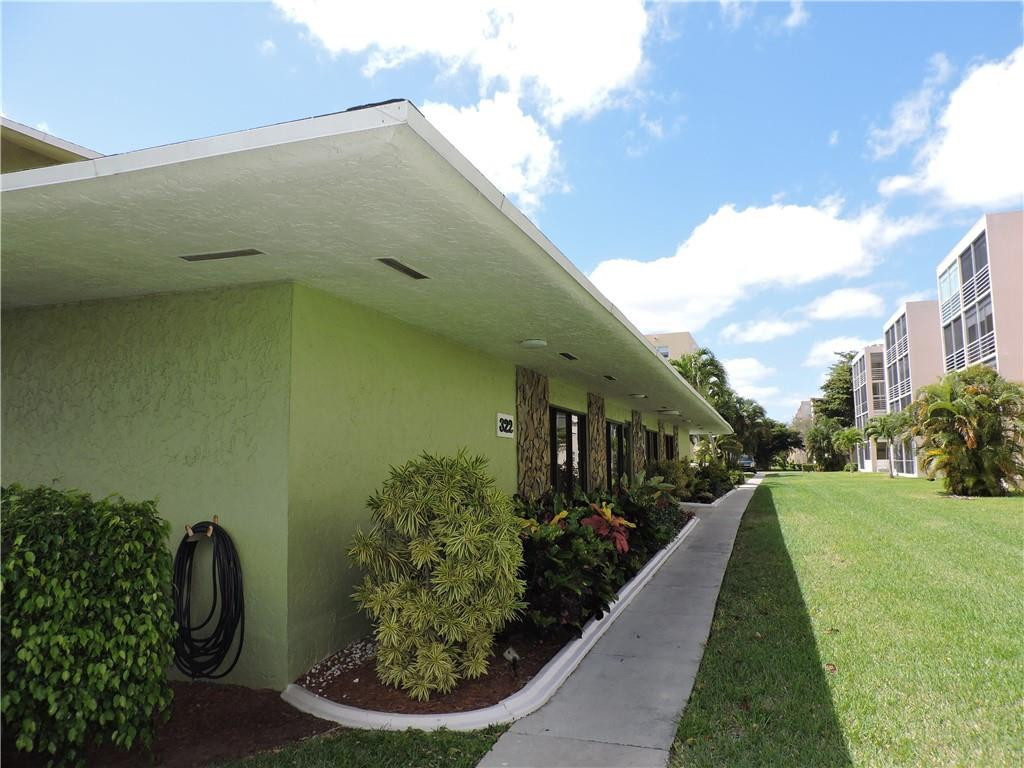 MEADOWBROOK LAKES - Residential