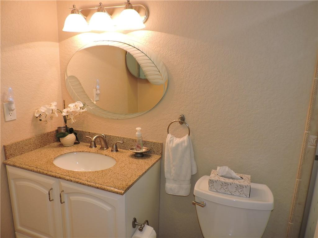 MEADOWBROOK LAKES - Residential