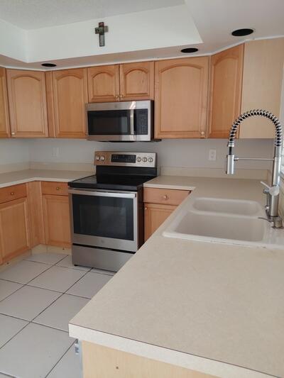 Properties 12280 Gingerwood Lane