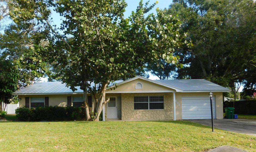 Photo of 8602 Salerno Road, Fort Pierce, FL 34951 (MLS # R10928897)