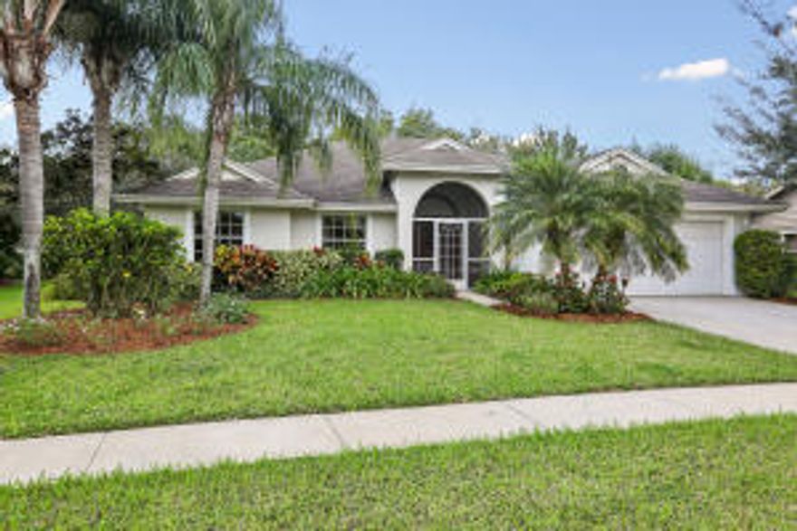 4 BEDROOM, 2 BATH, 2 CG IS LOCATED IN WALKING DISTANCE TO WELLINGTON EQUESTRIAN FESTIVAL. FEATURING: FORMAL LIVING ROOM, FORMAL DINING ROOM, & GREAT ROOM W/EAT-IN KITCHEN & BREAKFAST BAR, LARGE COVERED & SCREENED PATIO. UPGRADES: 3 YR NEW AC SYSTEM, NEW STAINLESS STEEL REFRIGERATOR & DISHWASHER, NEW SPRINKLER SYSTEM PUMP, NEW SINK & FAUCETS, EXTERIOR RECENTLY PAINTED, NEWER FANS & LIGHT FIXTURES ADDED, ACCORDION SHTR ENCLOSES BACK PATIO AREA, ACCORDION OFF FR & PANELS FOR OTHER WINDOWS, ATTIC STORAGE, COVERED/SCREENED PORCH, SPACIOUS COVERED/SCREENED PATIO, BEAUTIFULLY LANDSCAPED YARD. THE HOME HAS BEEN EXTREMELY WELL CARED FOR & EVEN MORE BEAUTIFUL IN PERSON. CLOSE TO THE W.E.F. & POLO ACTIVITIES, GREAT SHOPPING, RESTAURANTS, DOG PARK & WALK TO TIGER SHARK COVE PARK.