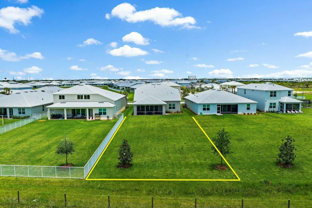 Photo of 10312 SW Green Turtle Lane, Port Saint Lucie, FL 34987 (MLS # R11053441)