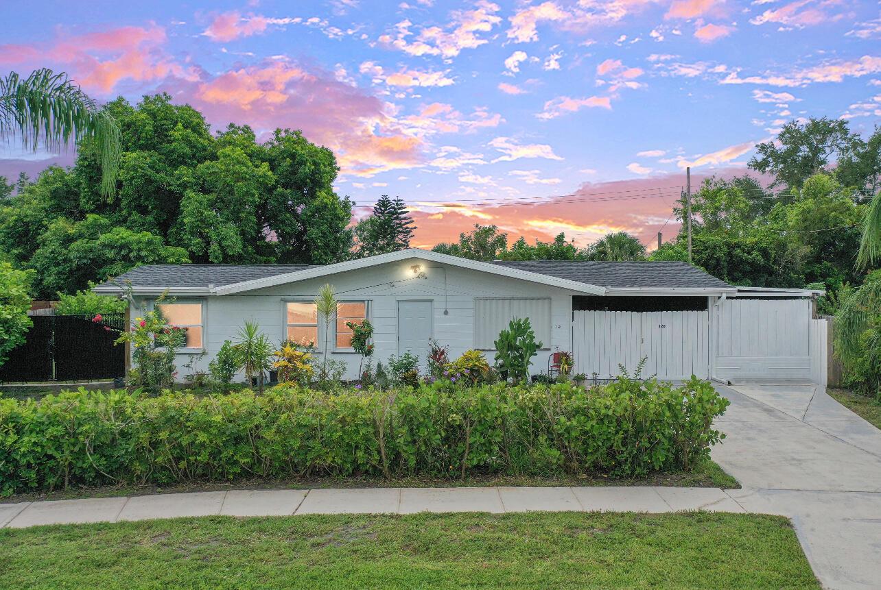 River Park, Ranch CBS house! 3/2/2 car port 1500 sf. Updates include: NEW ROOF 10/2023, Some new impact windows , large Florida room. Accordion SHUTTERS, new sprinkler system on a well. Enjoy the 20x16 large Florida room & amazing yard! Enjoy the harvest of many fruit trees. Unique irregular size large lot (61x125x162X127) .27 acre lot. Great pet friendly fenced yard. Out side shower. Park both of your vehicles under the spacious covered carport. Home is located close to US1, shopping, restaurants and hospitals. Natural gas is available on this street if you so desire. Attention Investors, easy to show !!