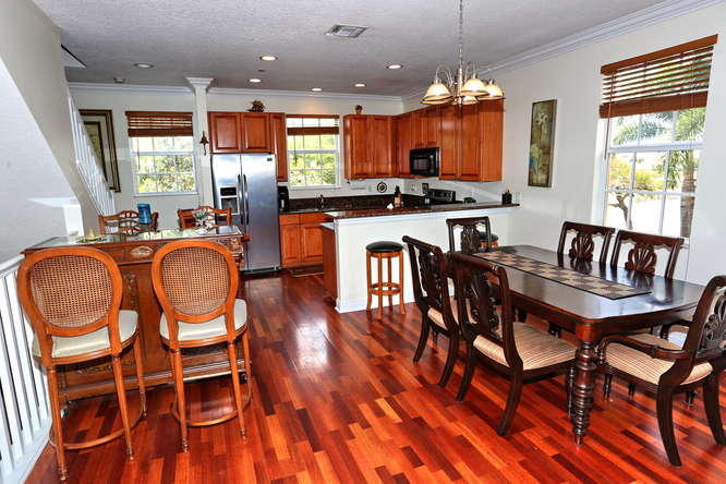 COURTYARDS OF LAKE WORTH - Residential