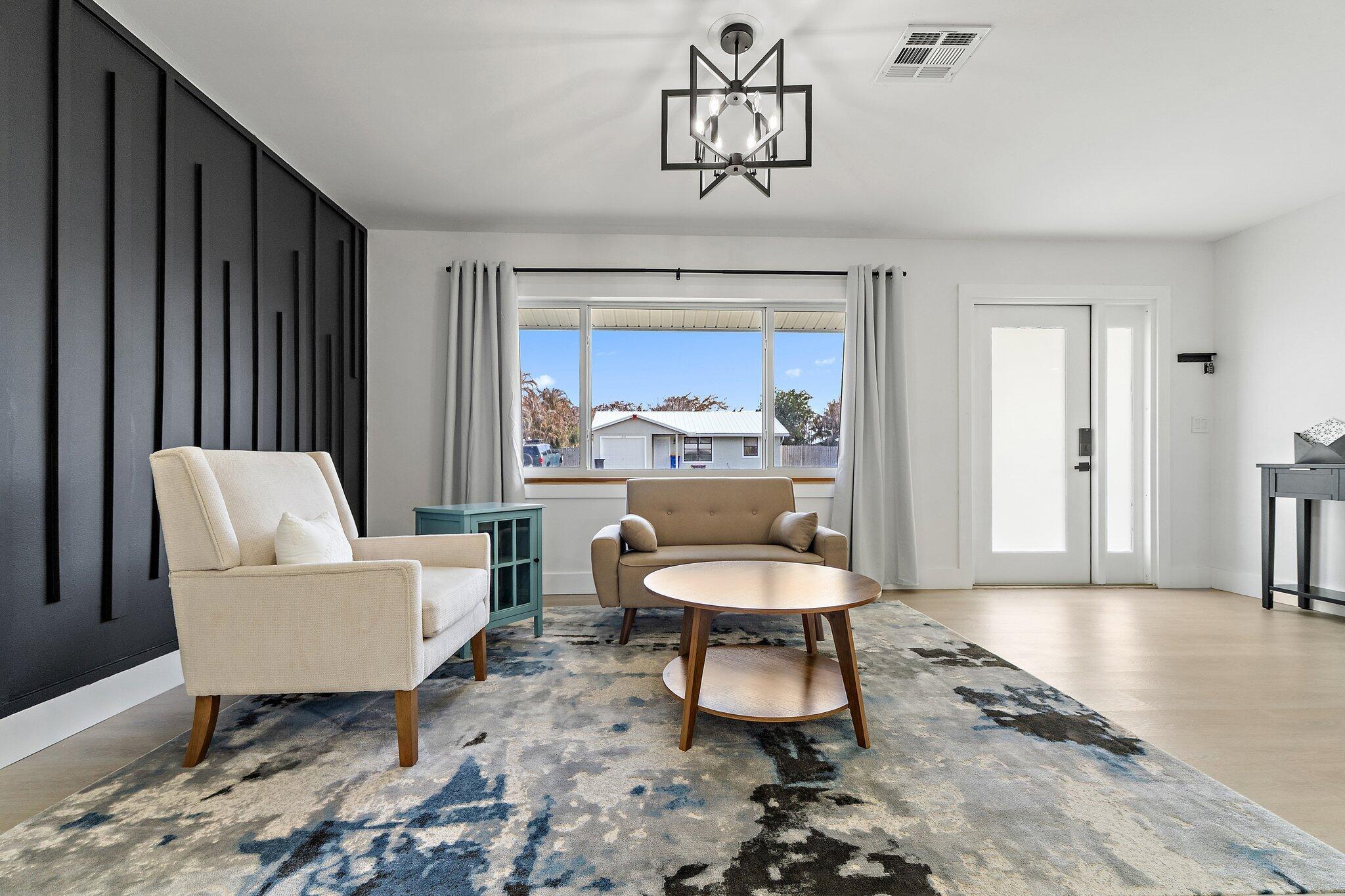 CORAL GARDENS - Residential