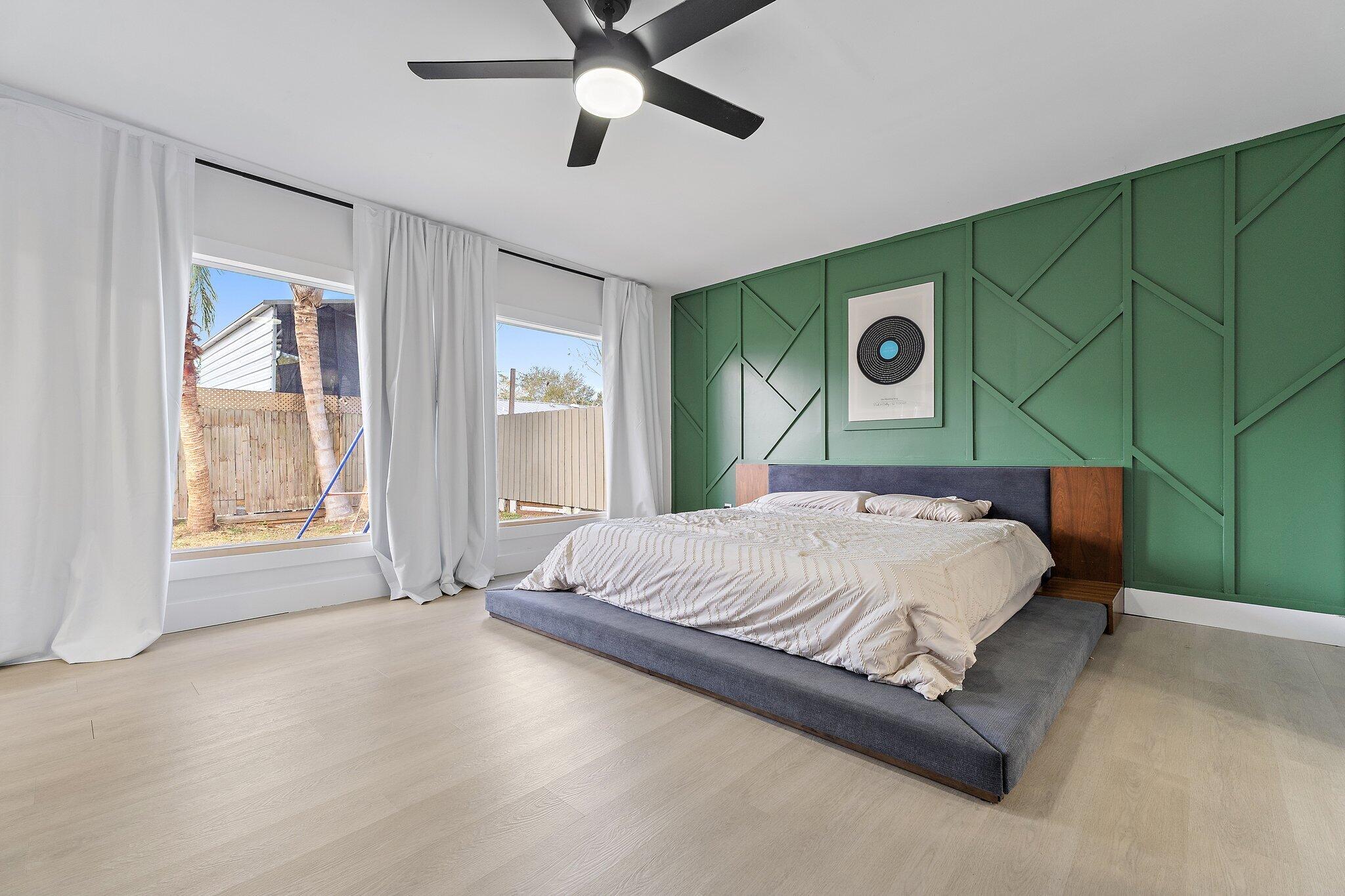 CORAL GARDENS - Residential