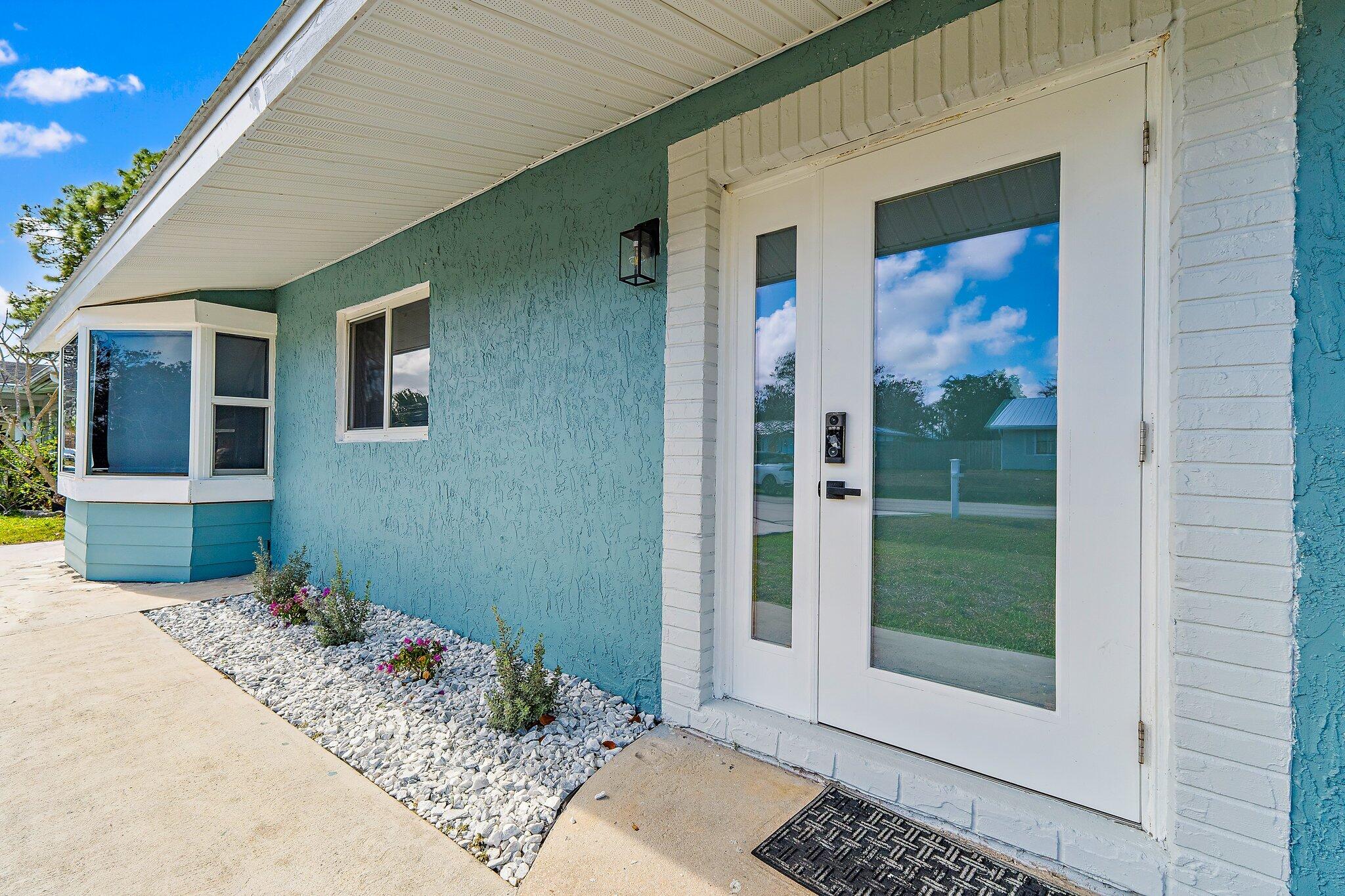 CORAL GARDENS - Residential