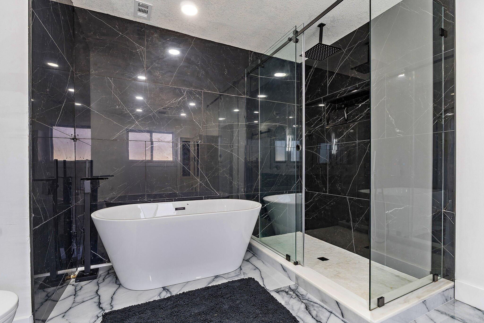 CORAL GARDENS - Residential