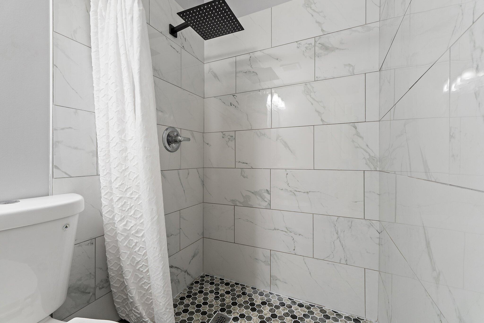 CORAL GARDENS - Residential