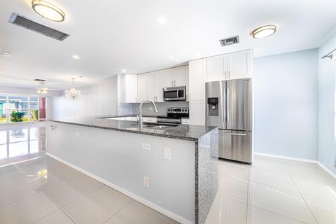 2720 SW 15th Street 2-A Delray Beach FL 33445