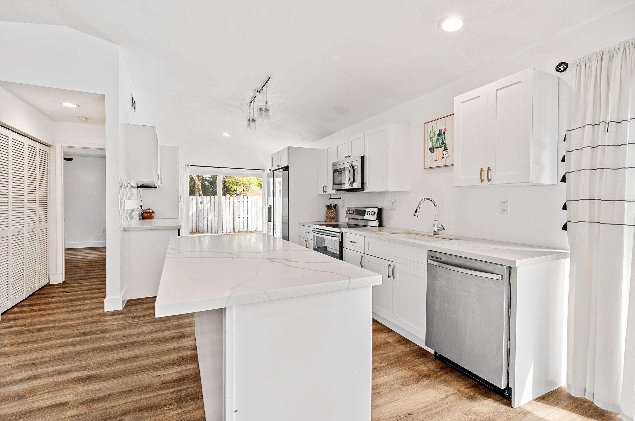 Savannah PUD 3 142-4 B - Residential